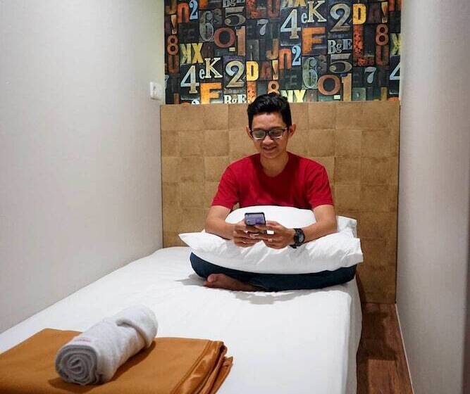 فندق Fixon Capsule