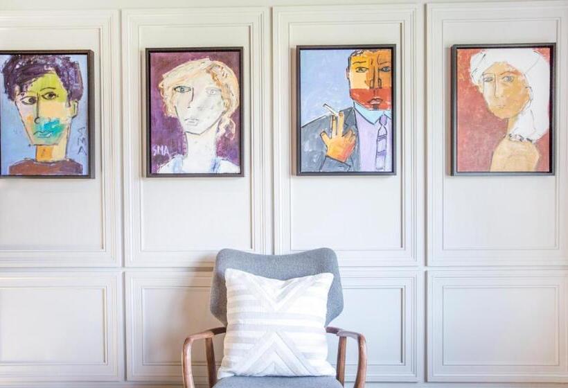 فندق Journey East Hampton