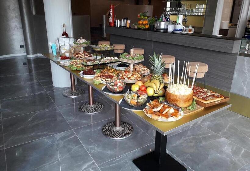 هتل Lake Como Golf