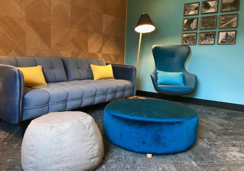 هتل Mi Pad Queenstown