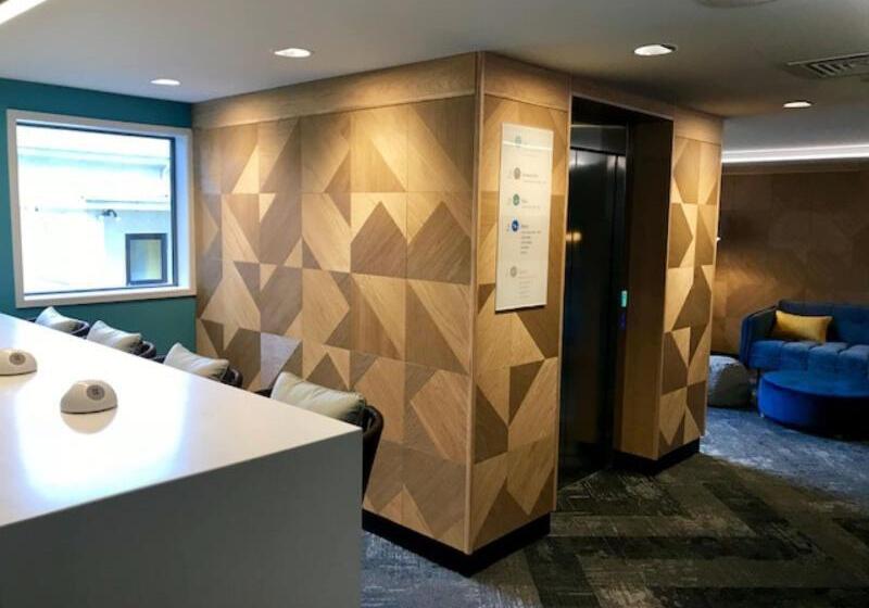 هتل Mi Pad Queenstown