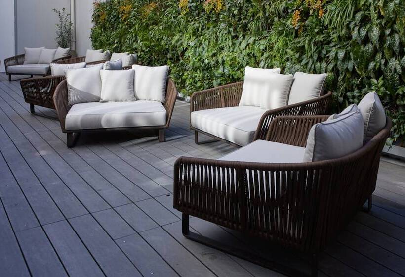 هتل Mi Pad Queenstown