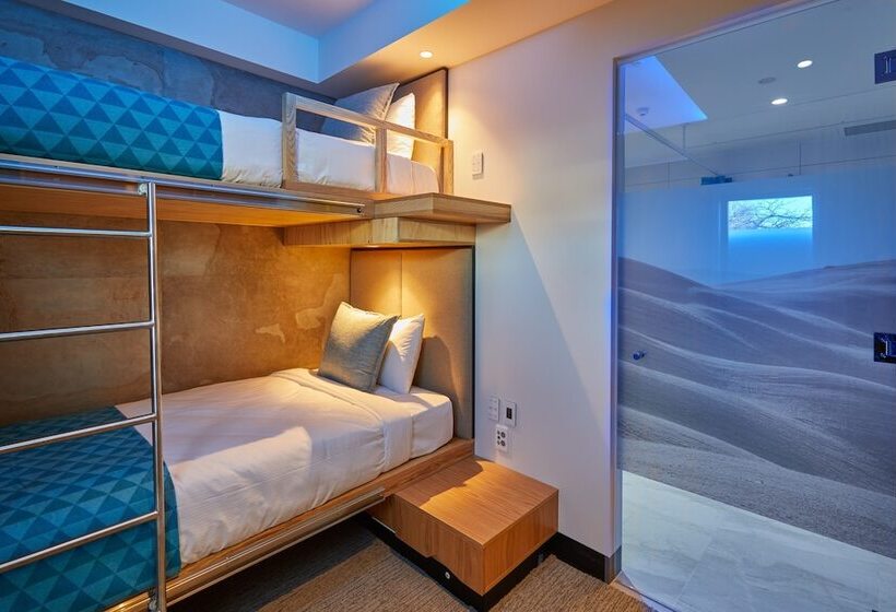 هتل Mi Pad Queenstown