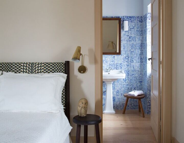 Отель Quinta Da Côrte