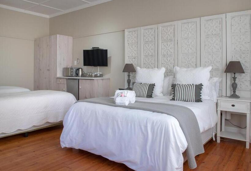 بنسيون De Witte Huis