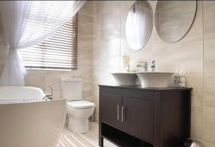 膳宿费 De Witte Huis