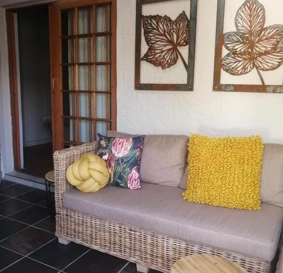 膳宿费 De Witte Huis