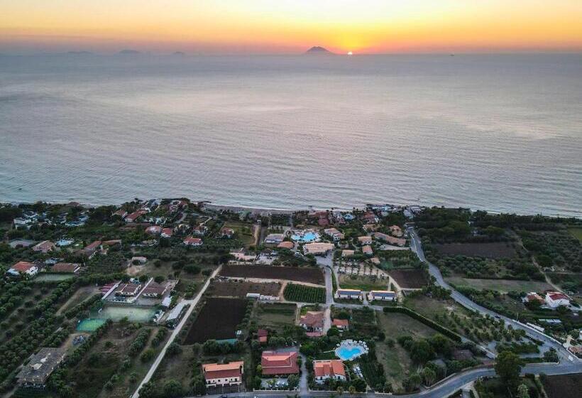 ペンション Europa Rooms And Restaurant