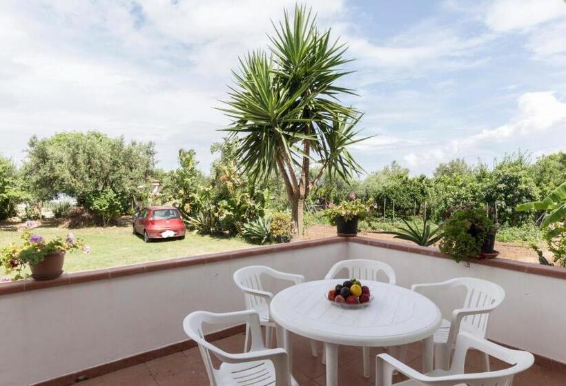 ペンション Europa Rooms And Restaurant