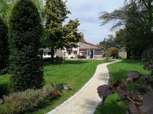 بنسيون Les Pierres De Chevreuse