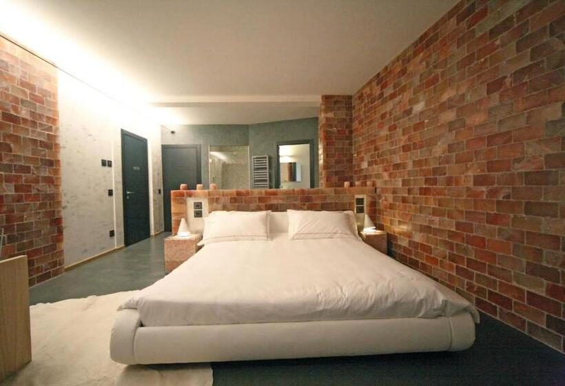 ユースホステル Locanda Sensi