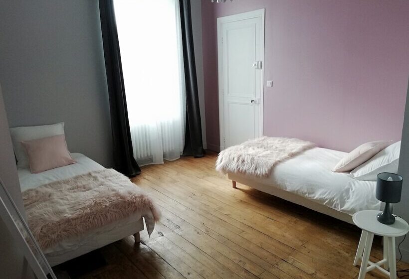 ベッドアンドブレックファースト L Angély   Chambres D Hôtes