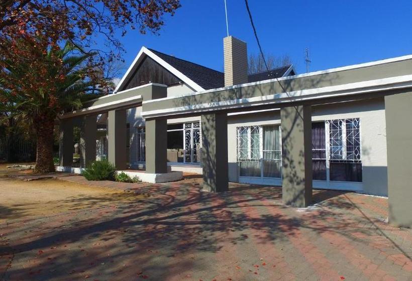 ベッドアンドブレックファースト Lighthouse