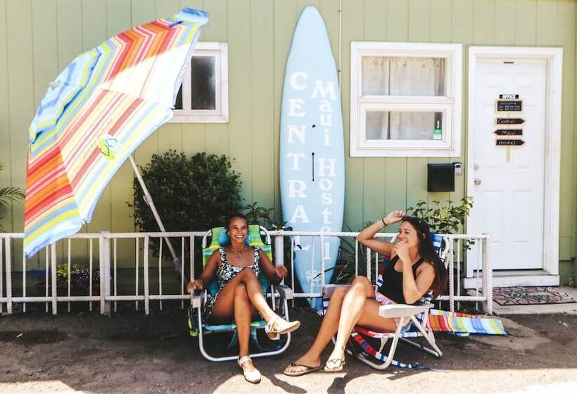 Central Maui Hostel