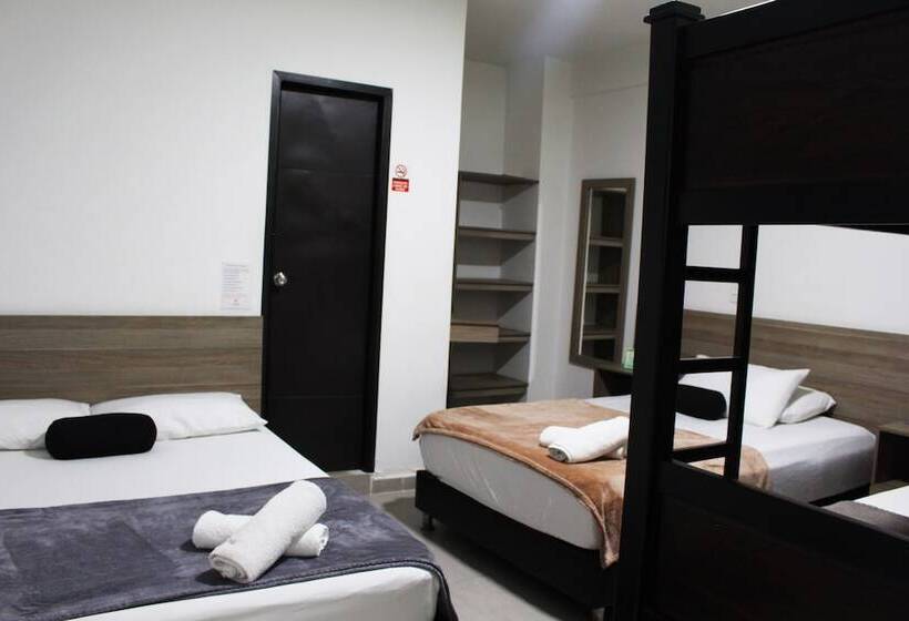 Отель America 52