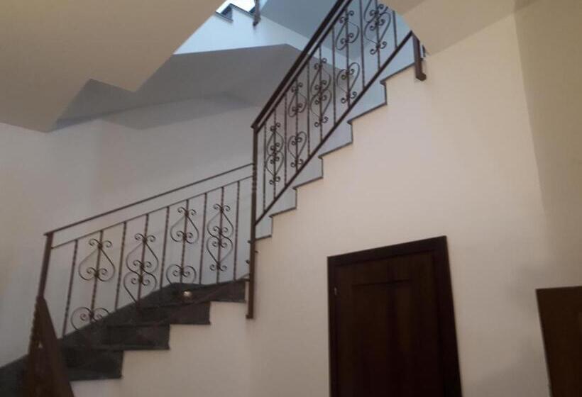 בית מלון כפרי Edelweiss