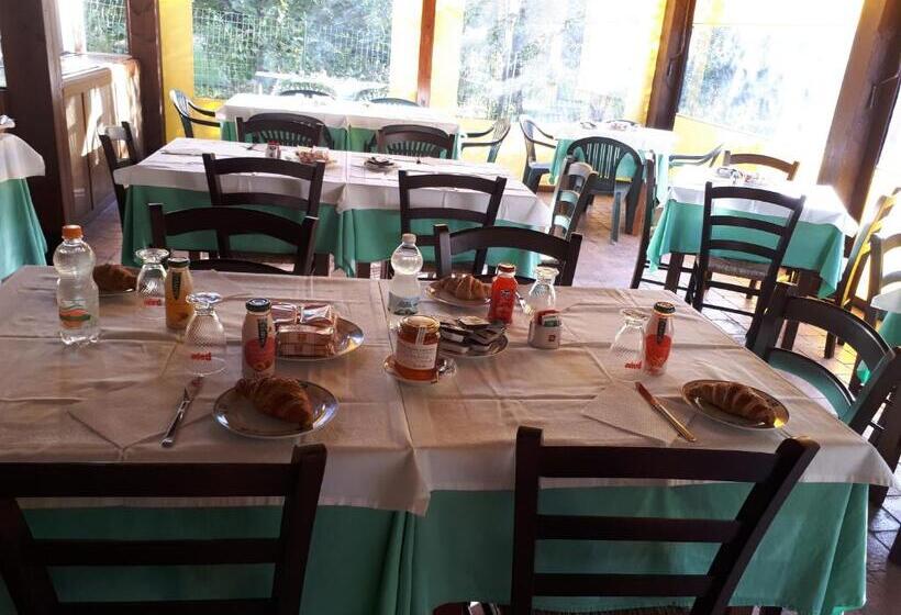 בית מלון כפרי Edelweiss