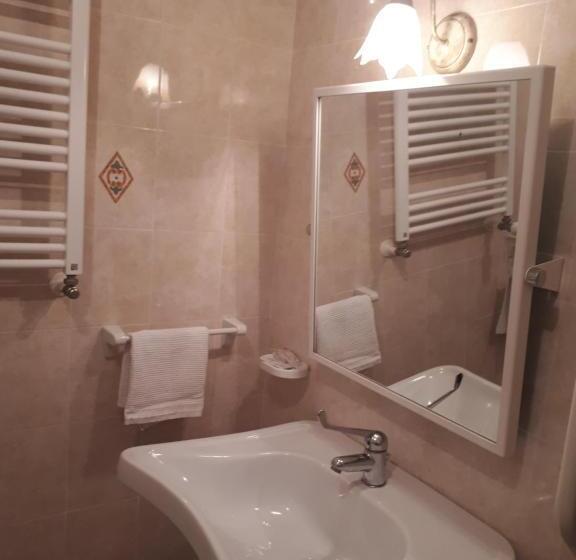 בית מלון כפרי Edelweiss