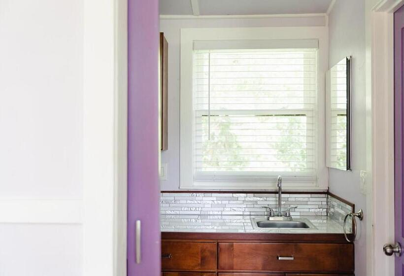 فندق Hawaiian Sanctuary Eco Retreat Center