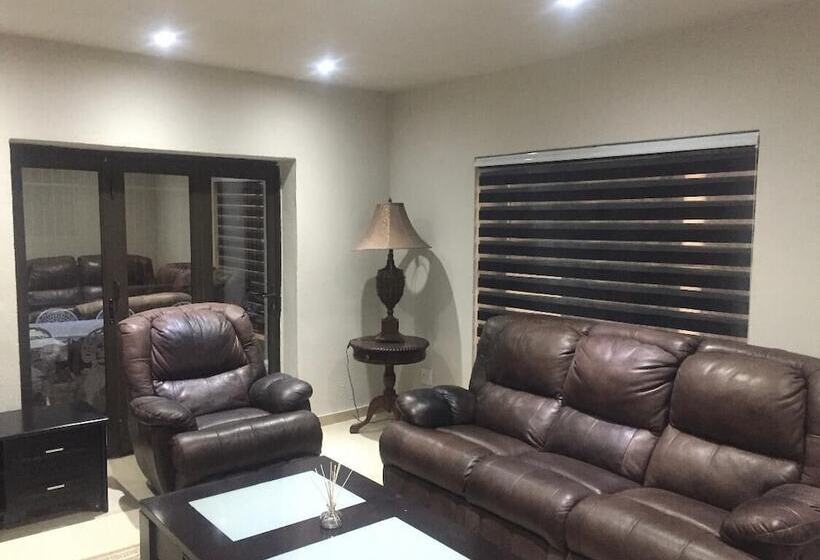 호텔 Naldorado Executive Villa