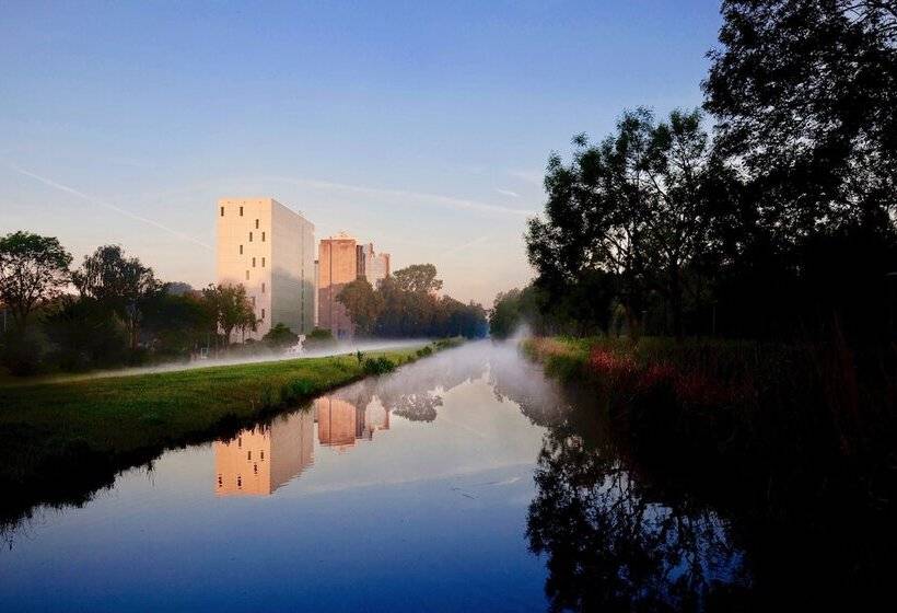 Radisson Hotel & Suites Amsterdam South