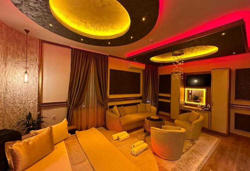 هتل Robevski Luxury Rooms