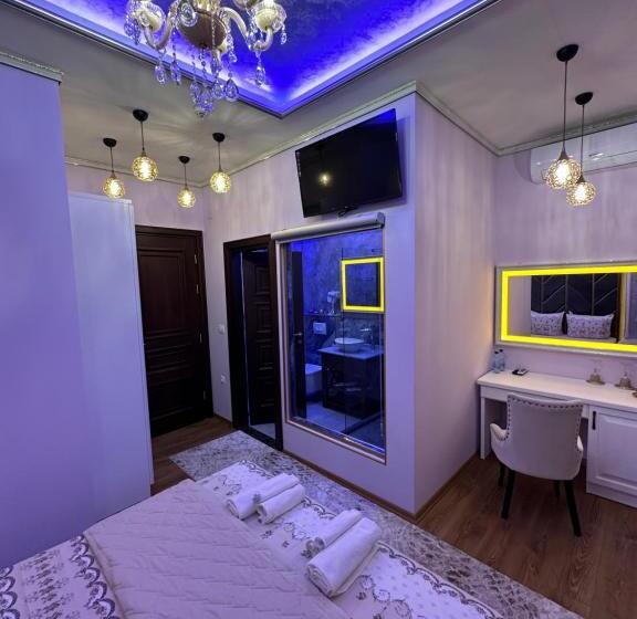 هتل Robevski Luxury Rooms