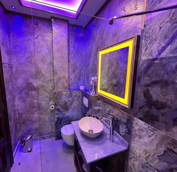 هتل Robevski Luxury Rooms