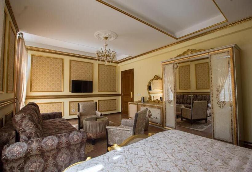 هتل Robevski Luxury Rooms