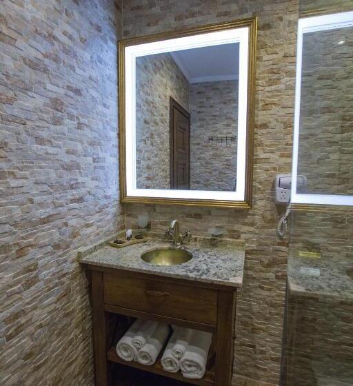 هتل Robevski Luxury Rooms