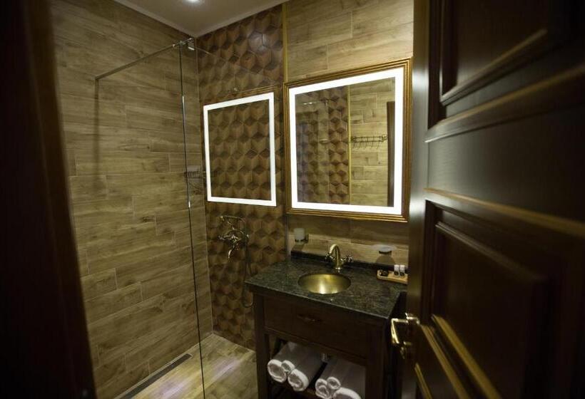 هتل Robevski Luxury Rooms