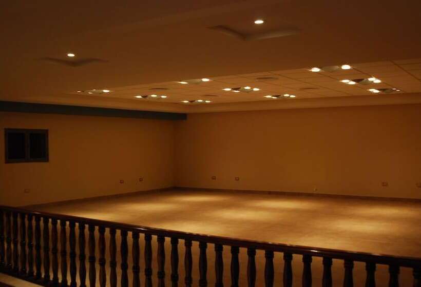 هتل Savoia Mendoza