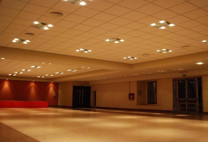 ホテル Savoia Mendoza