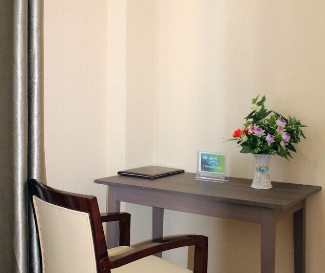 هتل Tsetsen Khangai