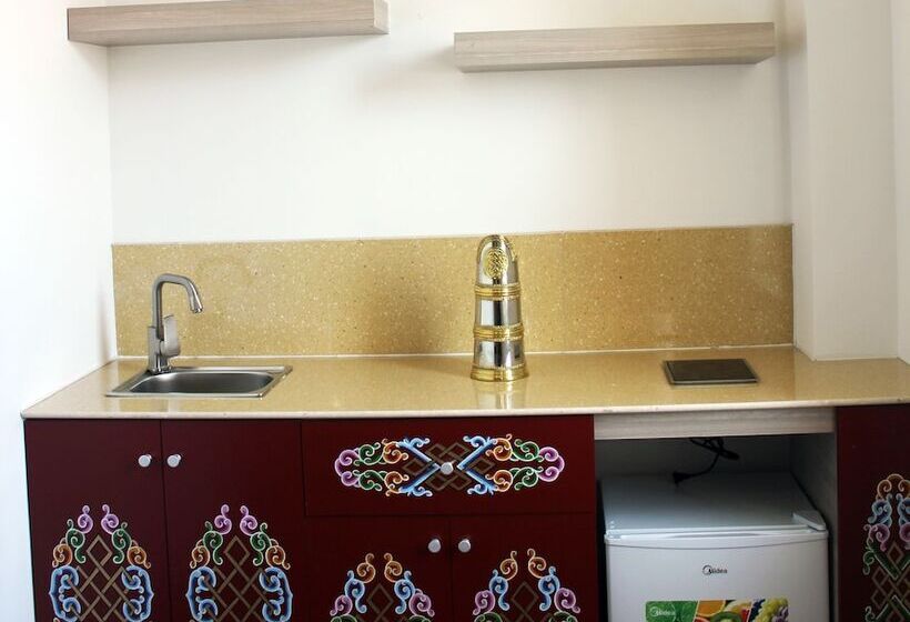 هتل Tsetsen Khangai