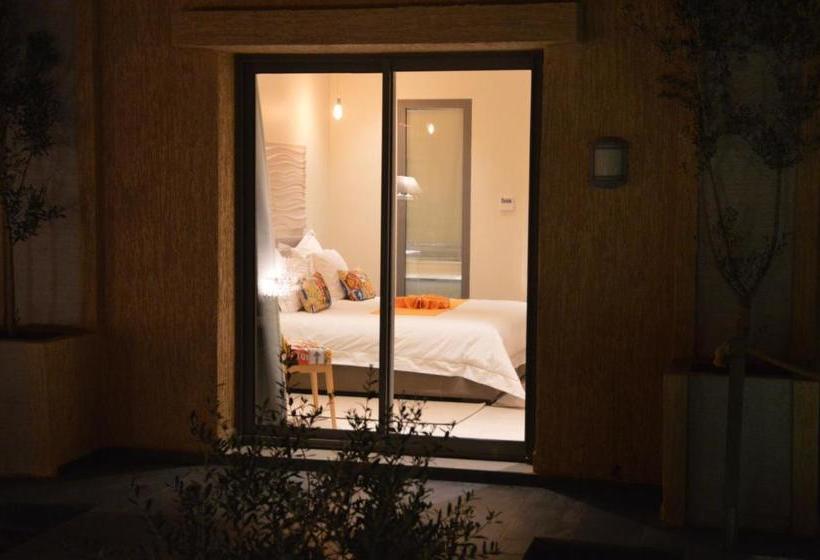 Lhotel By Chateau De Sable