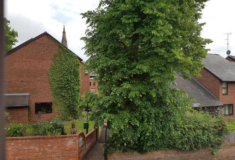 膳宿费 Alexandra Lodge Guest House