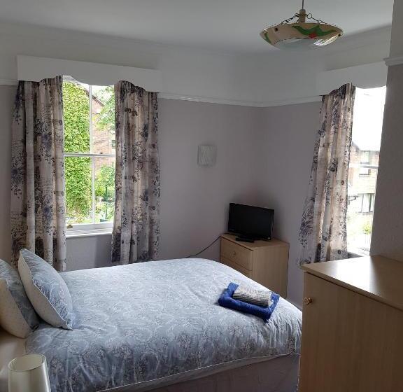 膳宿费 Alexandra Lodge Guest House