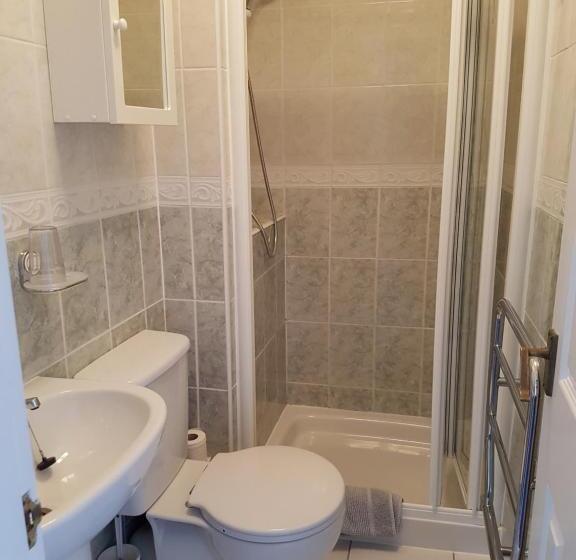 膳宿费 Alexandra Lodge Guest House