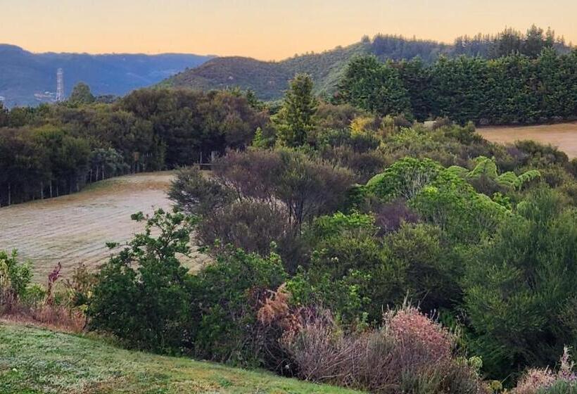 פנסיון Boutique Art Retreat