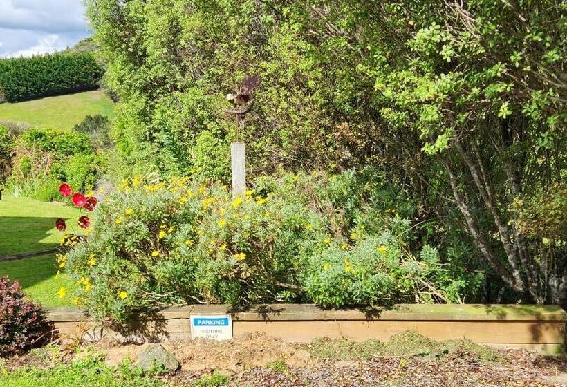 פנסיון Boutique Art Retreat