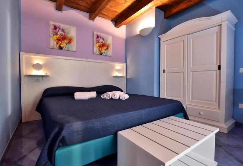 بنسيون Residenza Vinci Room & Suite