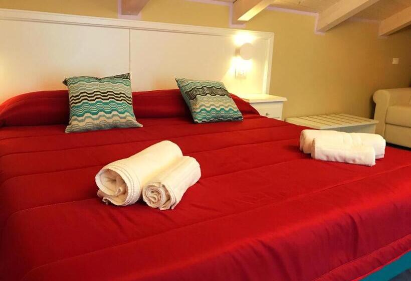 بنسيون Residenza Vinci Room & Suite