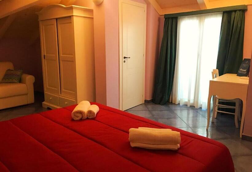 بنسيون Residenza Vinci Room & Suite