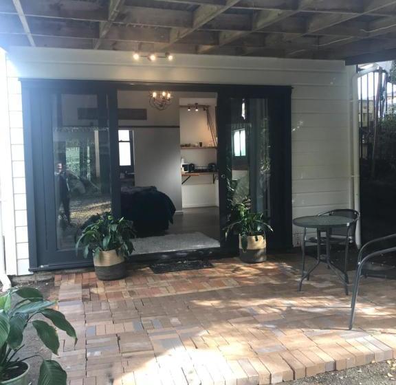 ペンション Studio9