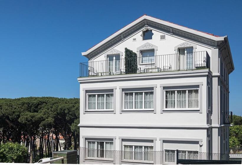 Пансион Suite Home Pinares