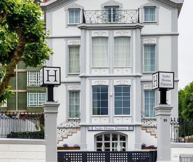 پانسیون Suite Home Pinares
