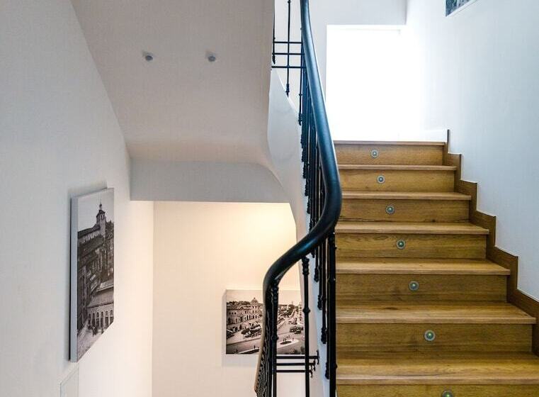 Пансион Suite Home Pinares