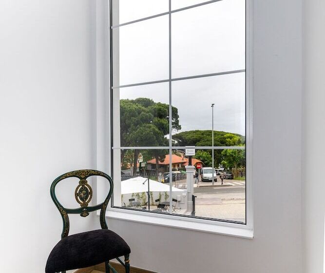 Пансион Suite Home Pinares