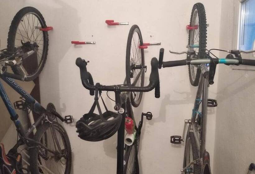 旅馆 Can Cocollona